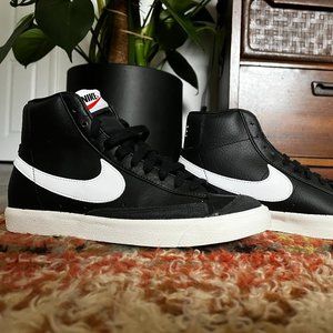 NIKE Blazer Mid '77
